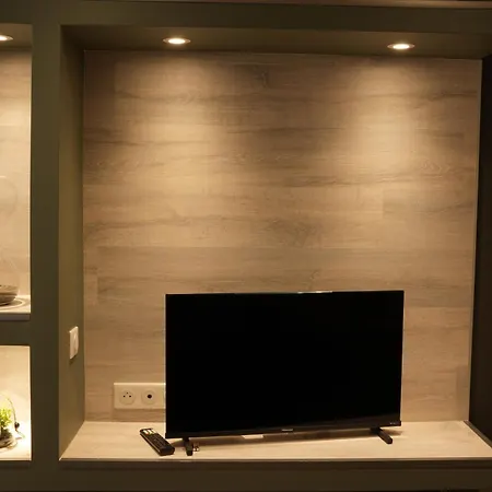 Joli Neuf Proche Gare Pelerins Et Pro Le Puy-en-Velay