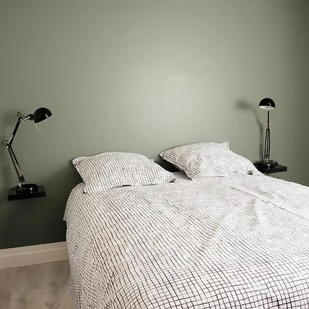 Joli Neuf Proche Gare Pelerins Et Pro דירה