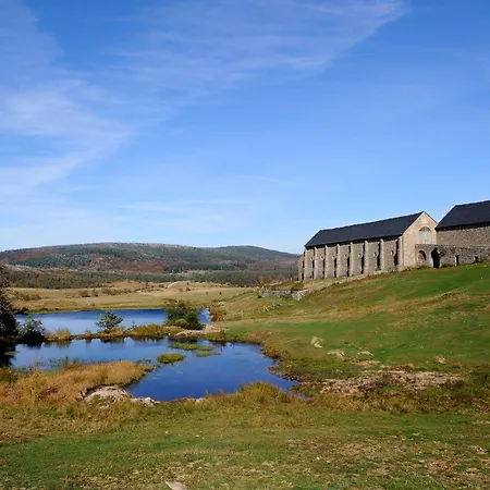 Joli Neuf Proche Gare Pelerins Et Pro * Le Puy-en-Velay